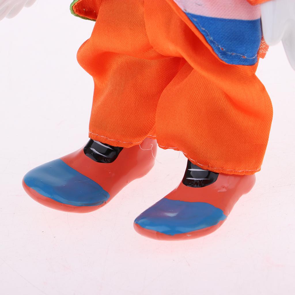 Mini Porcelain Clown Dolls 18c - Vintage Collectible Clowns 评论和价格