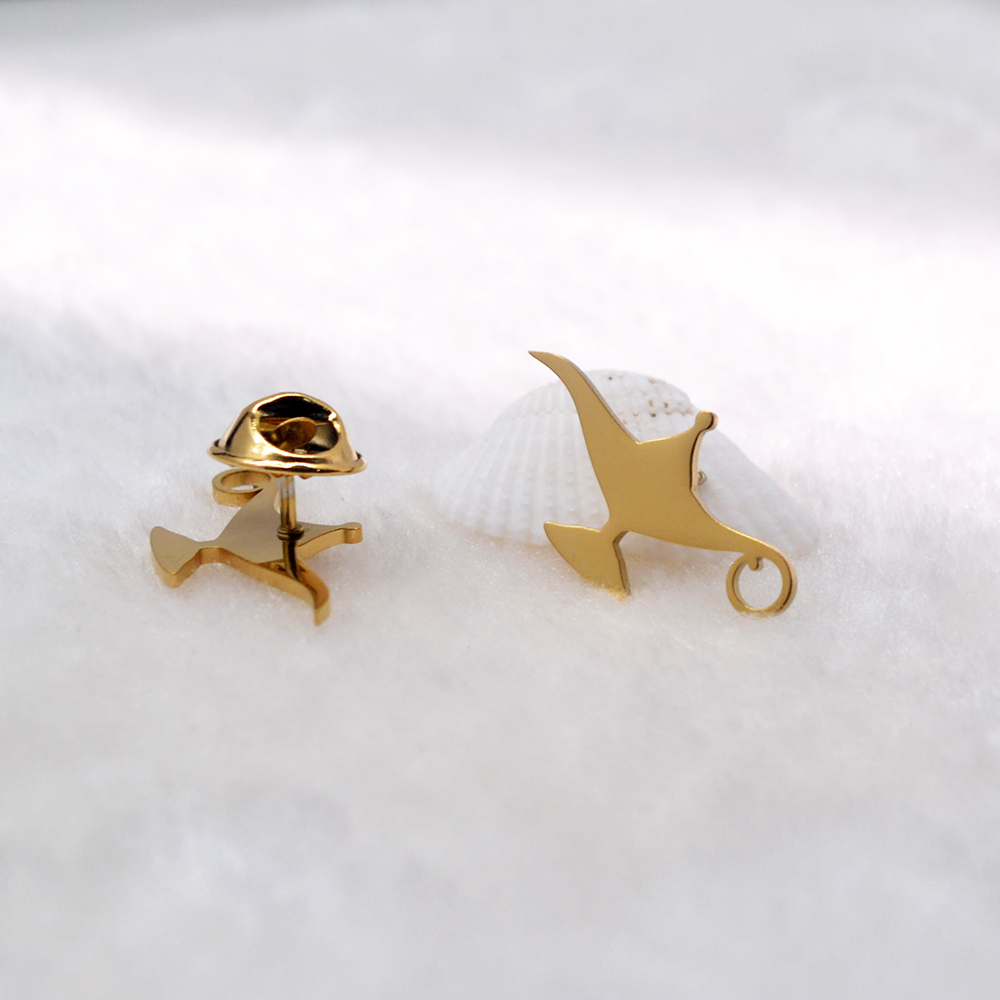 Metal Aladdin Lamp Brooch  Vin - Collectible Vintage Lamps 评论和价格