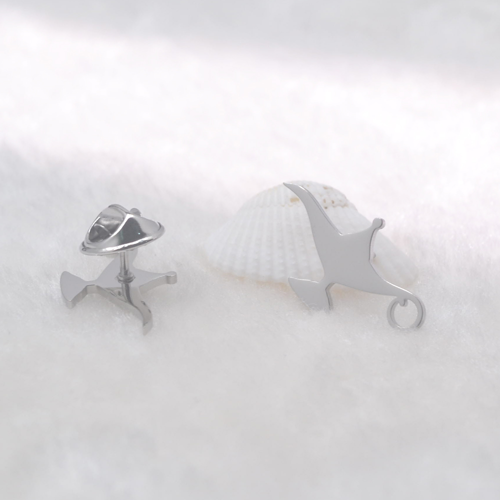 Metal Aladdin Lamp Brooch  Vin - Collectible Vintage Lamps 评论和价格