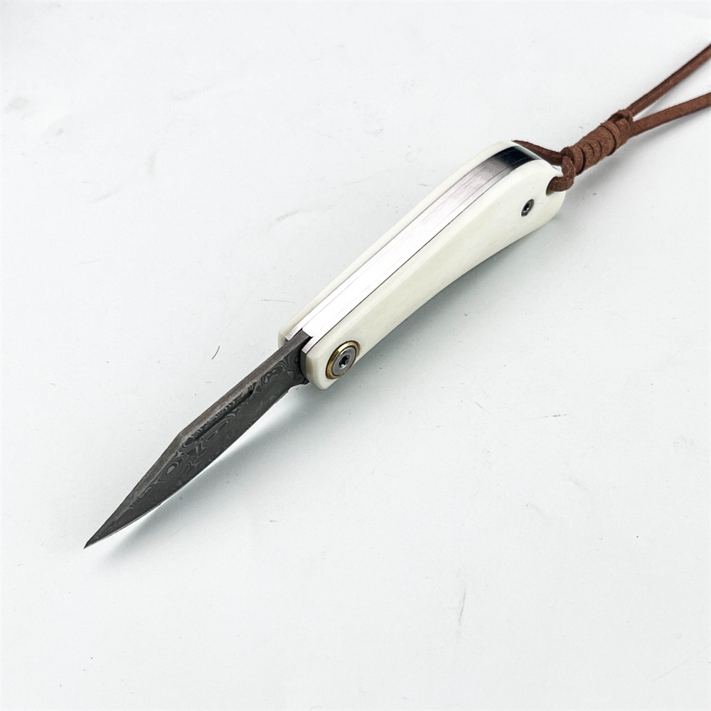 Compact Vintage Damascus Foldi - Vintage Collectible Knives 评论和价格