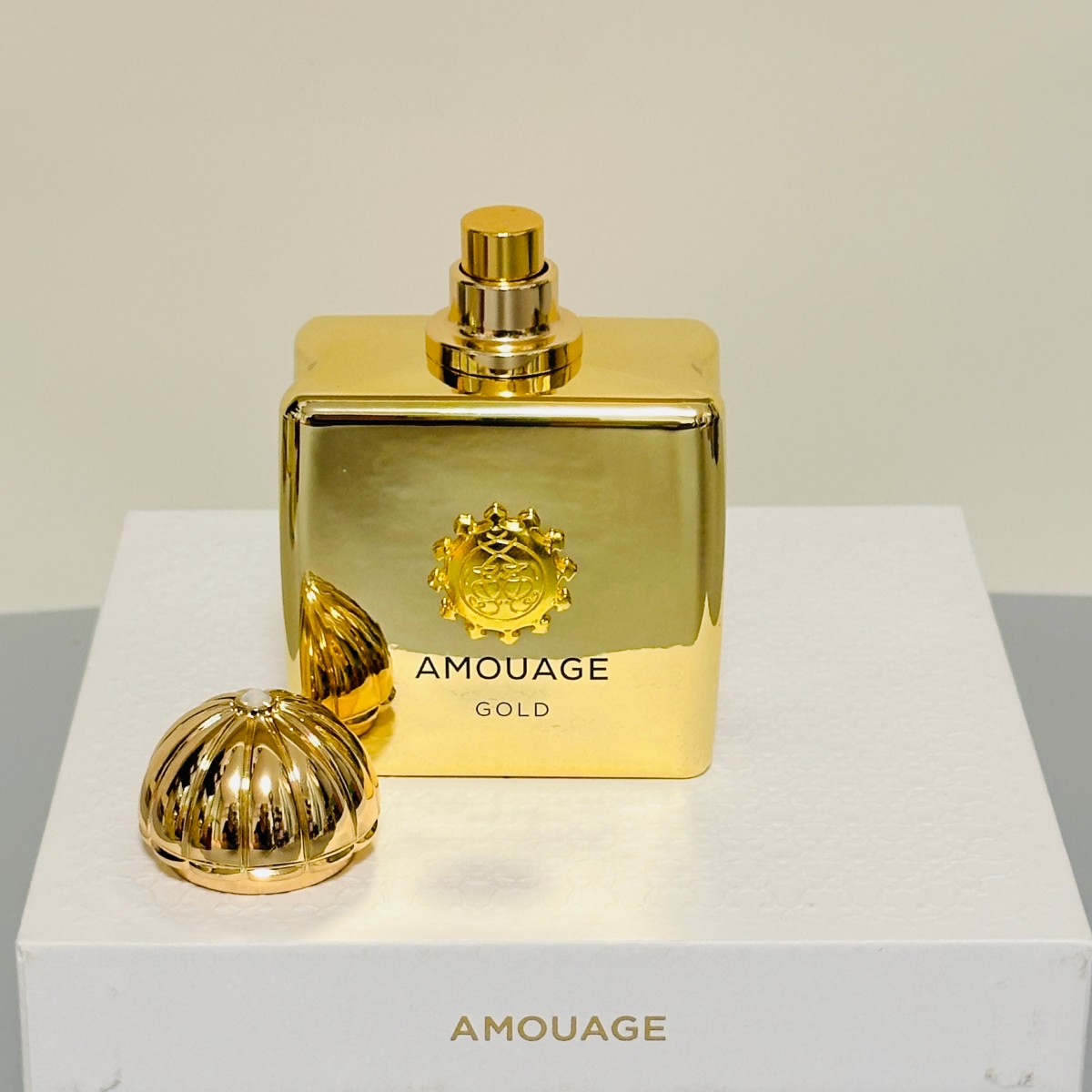 Amouage Gold Woman EDP 100ml 3 - Vintage Collectible Bottles 评论和价格